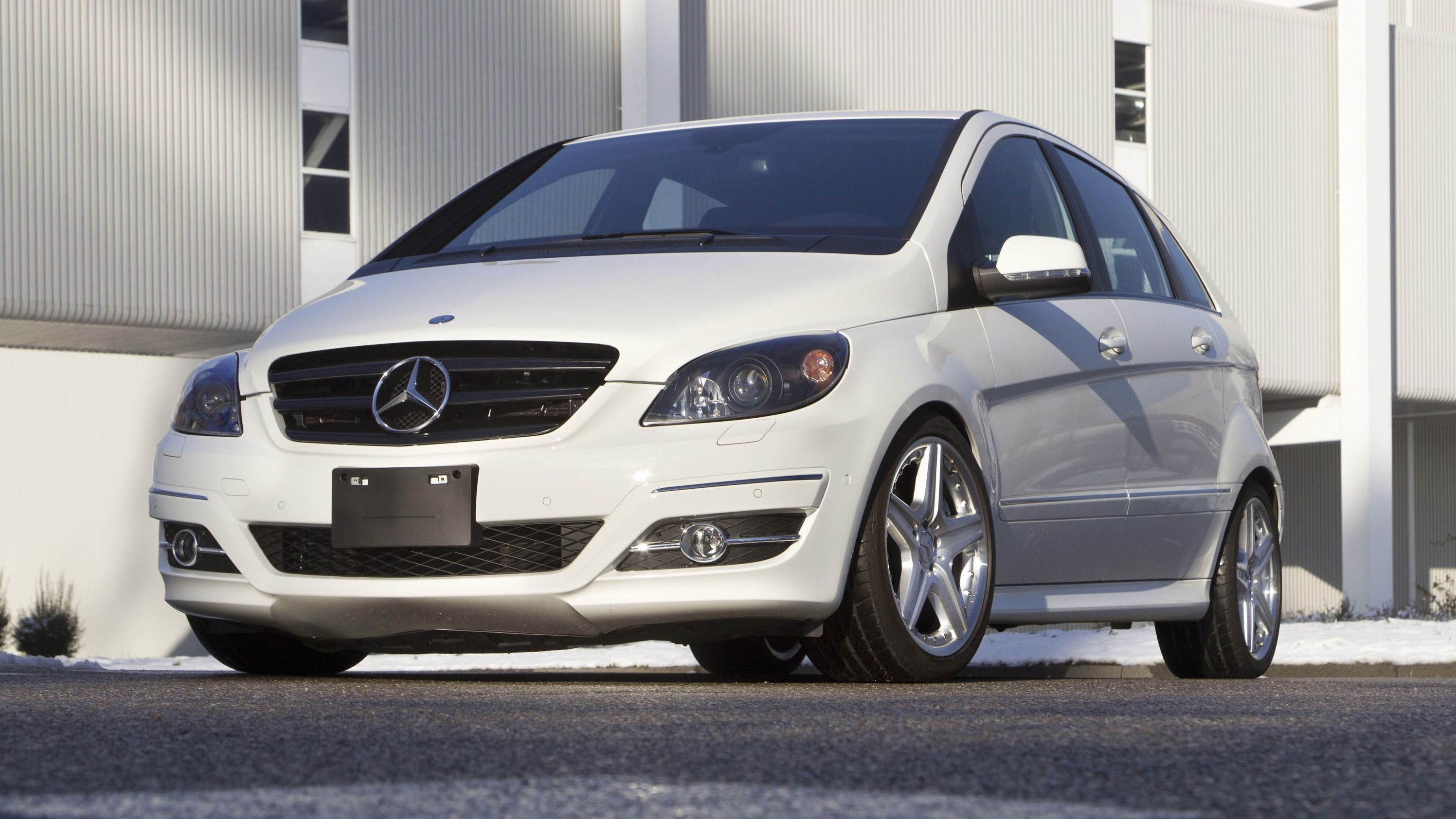 Mercedes B55 - front